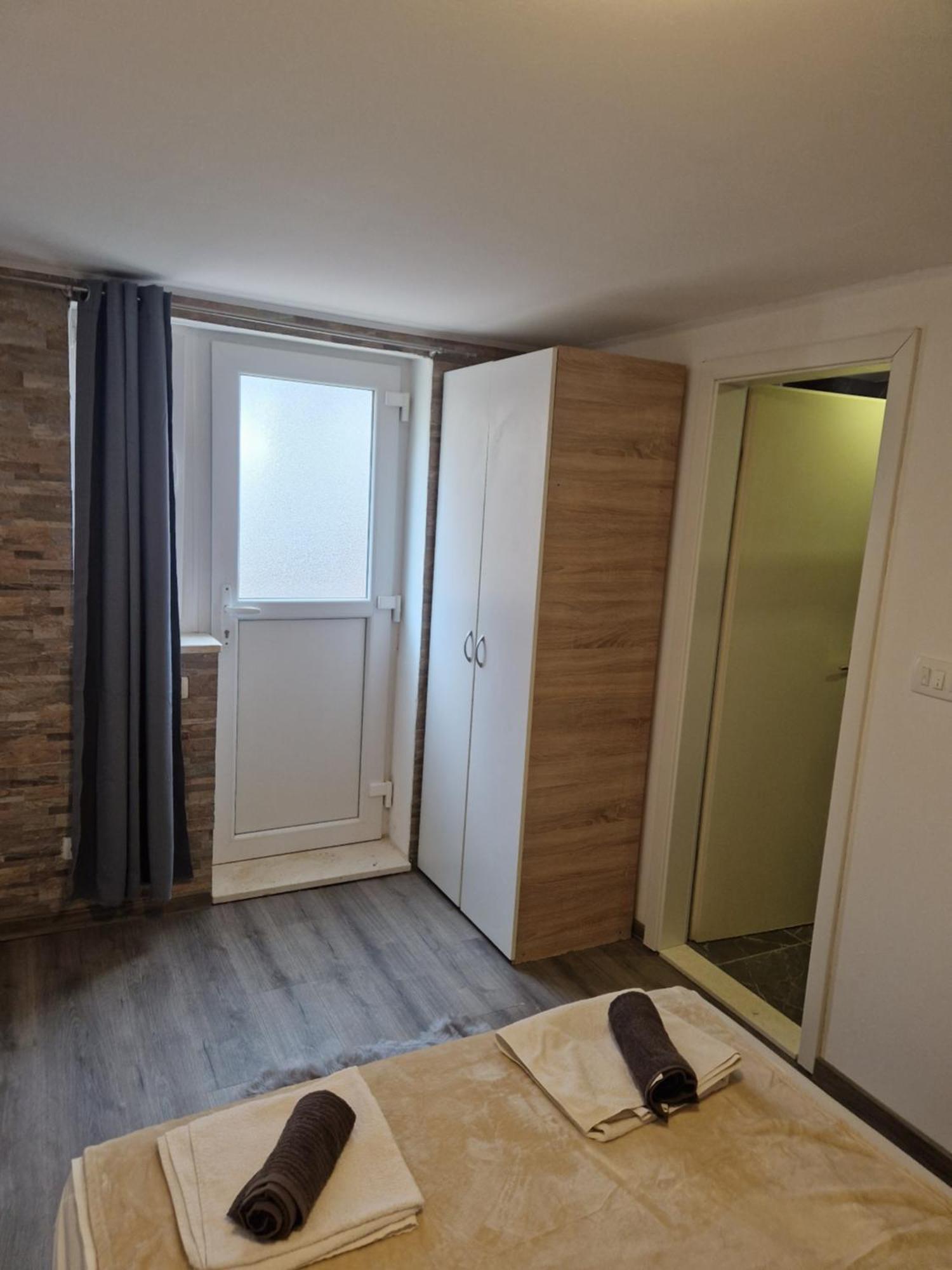 Apartments Vukman Трогир Экстерьер фото