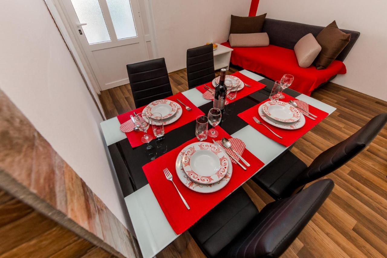 Apartments Vukman Трогир Экстерьер фото